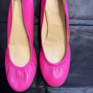 J crew Flat 8 pink leather round toe ballet